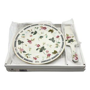 Andrea by Sadek Fine Porcelain Cake Plate & Server Ivory Flowers Berries 10.5"
